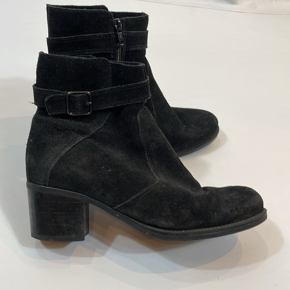 La Canadienne Boots Size 8.5 Black Suede Leather Ankle Booties Liw Heel - Picture 6 of 9